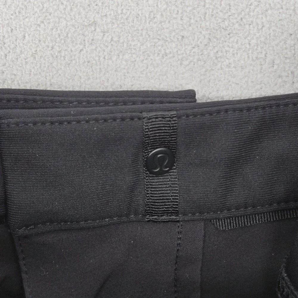 Lululemon 32 Commission Slim-Fit Pant Mens Black Casual Performance Chino
